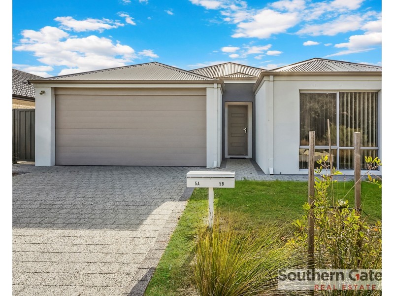 5 Daybreak Loop, Wellard WA 6170