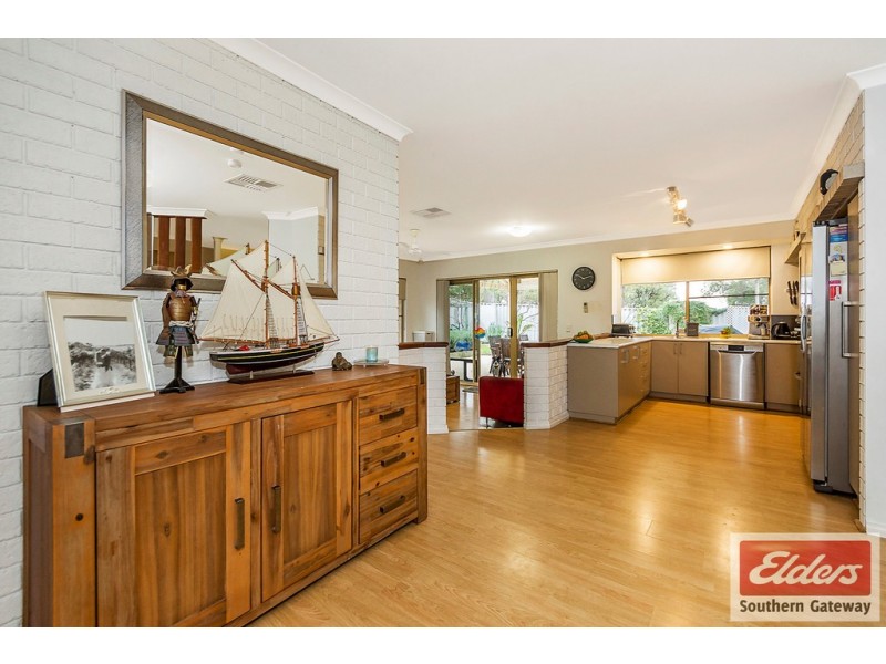19 RILEY PLACE, Leda WA 6170