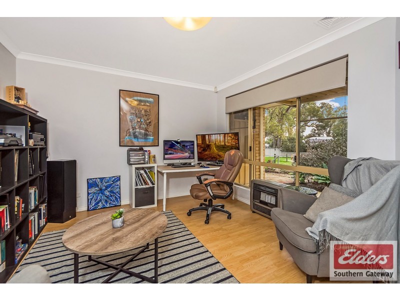 19 RILEY PLACE, Leda WA 6170