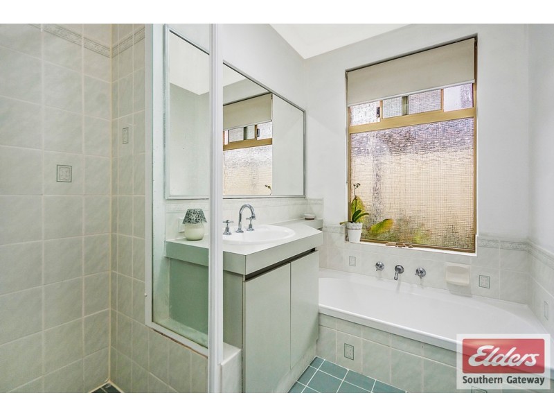 19 RILEY PLACE, Leda WA 6170