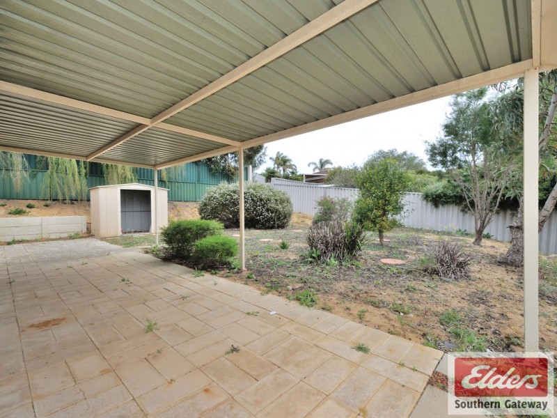 12 BRIGNELL GARDENS, Parmelia WA 6167