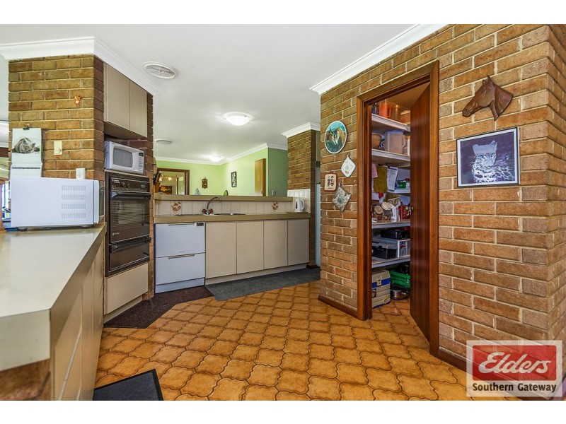 1548 Kargotich Road, Mardella WA 6125