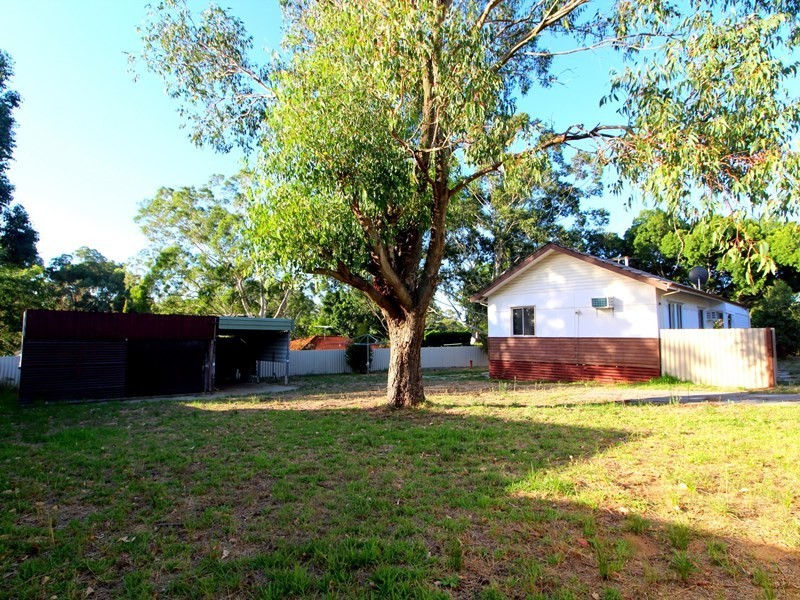 4 Munday Way, Medina WA 6167