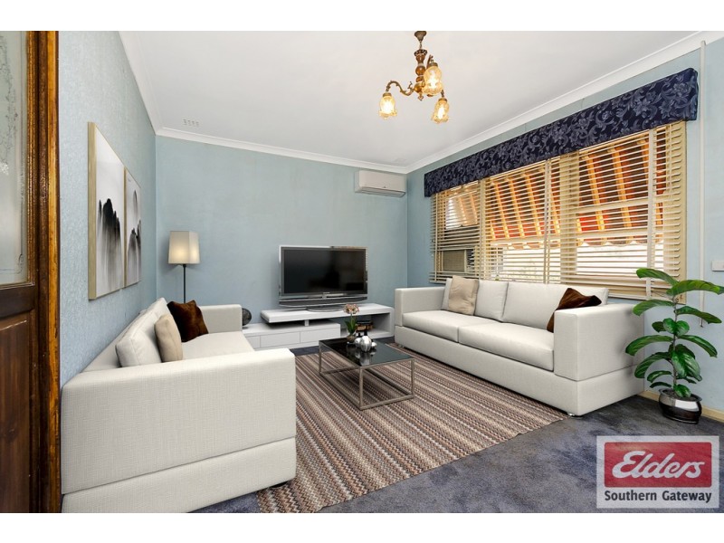 6 Fennager Way, Calista WA 6167