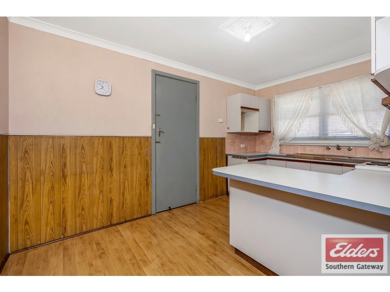 6 Fennager Way, Calista WA 6167