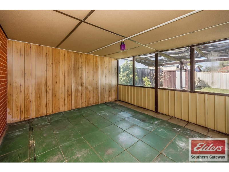 6 Fennager Way, Calista WA 6167