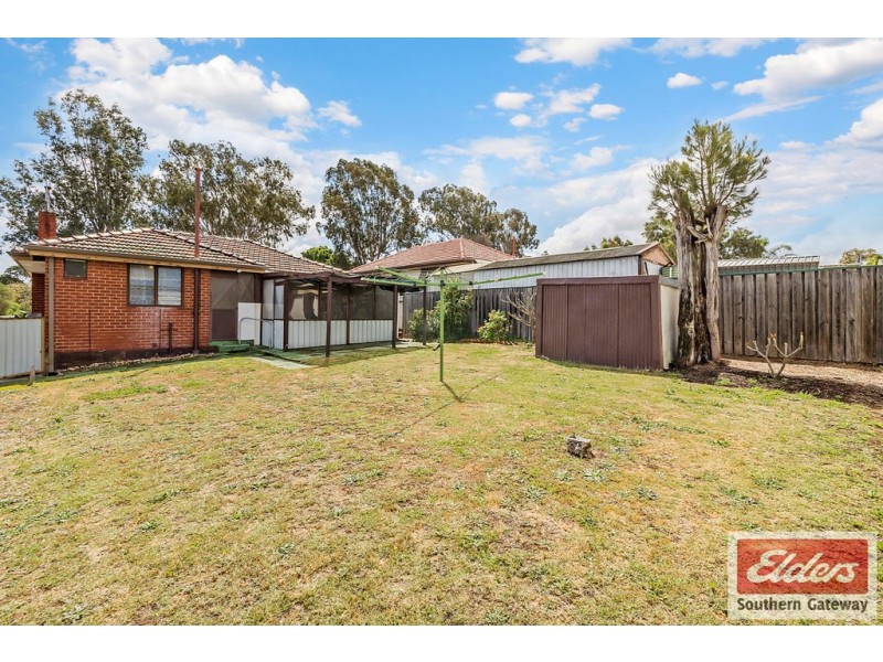 6 Fennager Way, Calista WA 6167