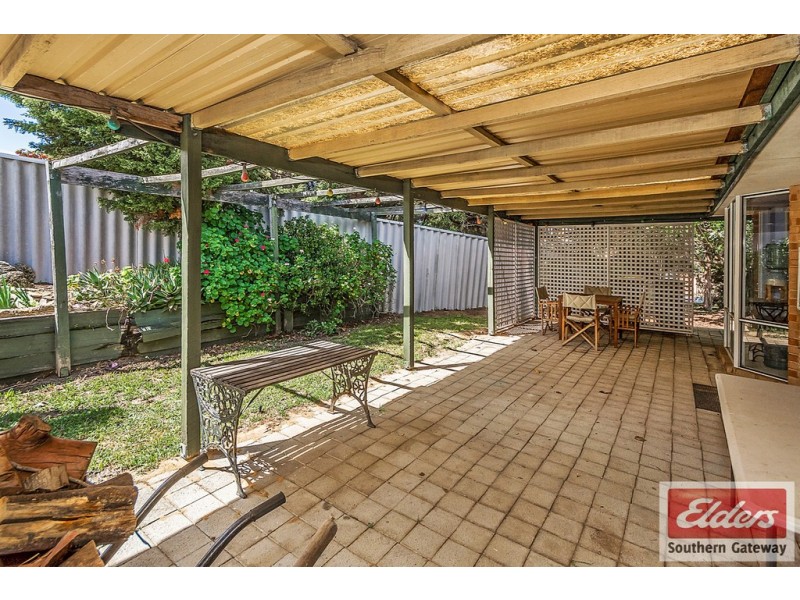 10 Sheoak Heights, Parmelia WA 6167