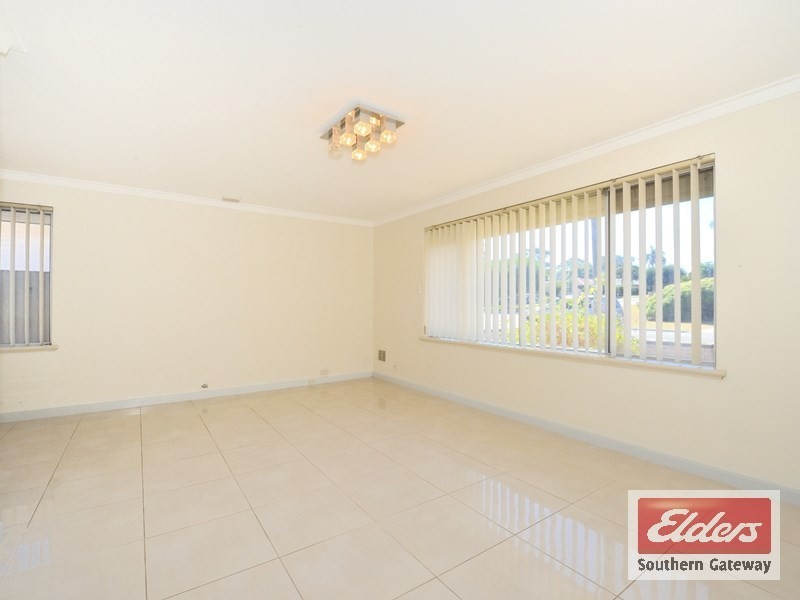 22 Casserley Way, Orelia WA 6167