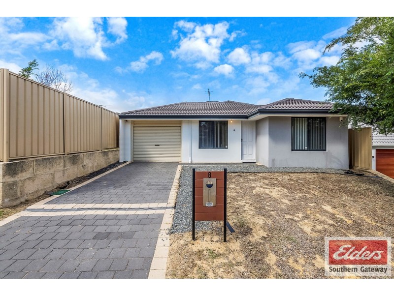8 Oakham Way, Orelia WA 6167