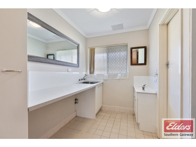 Unit 2, 35 Seaforth Road, Shoalwater WA 6169