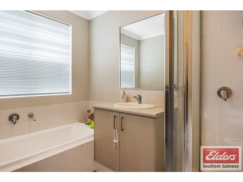 8 Affinity Street, Wellard WA 6170