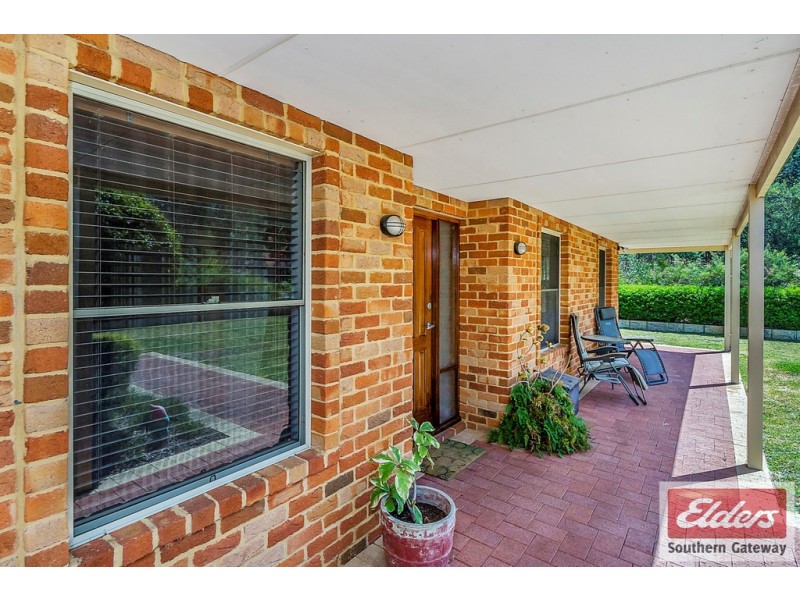 6 Balka Court, Wellard WA 6170