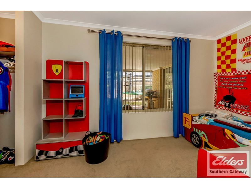 11 Stokesay Street, Orelia WA 6167