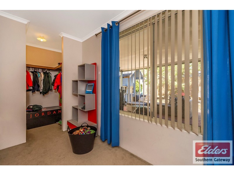 11 Stokesay Street, Orelia WA 6167