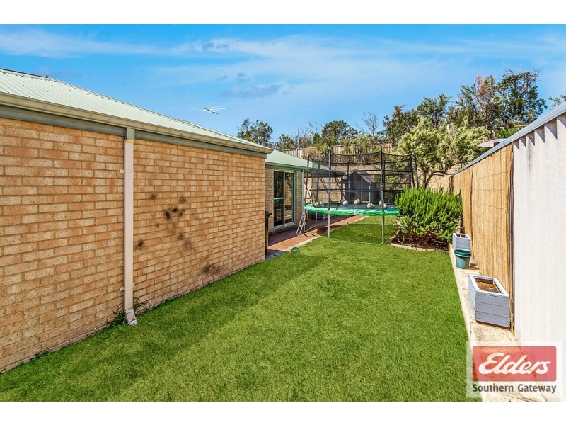 11 Stokesay Street, Orelia WA 6167