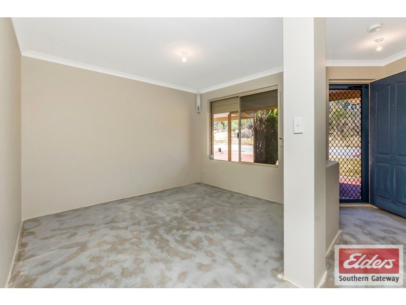 47 Colchester Avenue, Orelia WA 6167