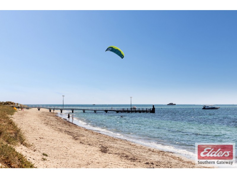 34A Watts Road, Shoalwater WA 6169