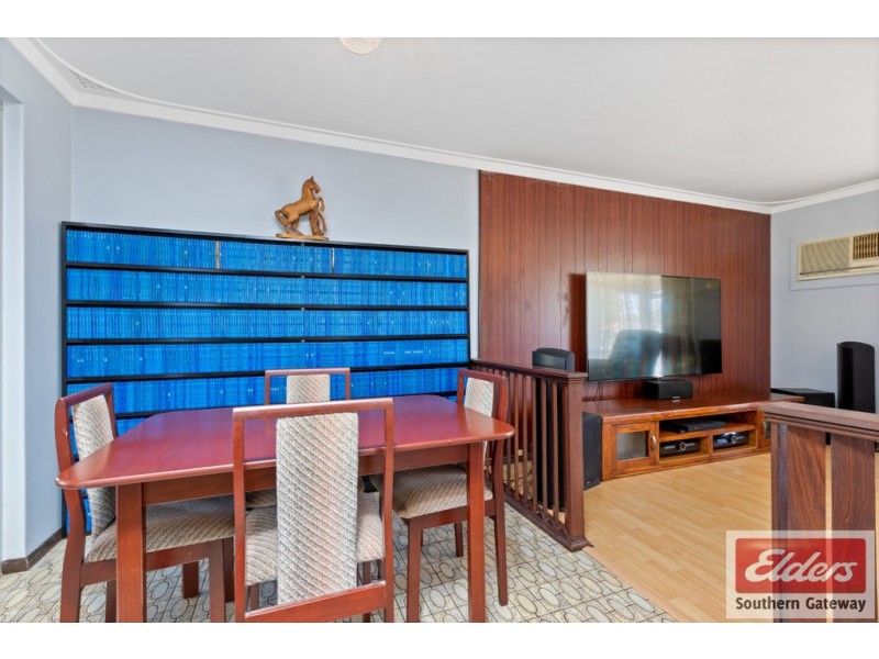 17 Adamson Road, Parmelia WA 6167