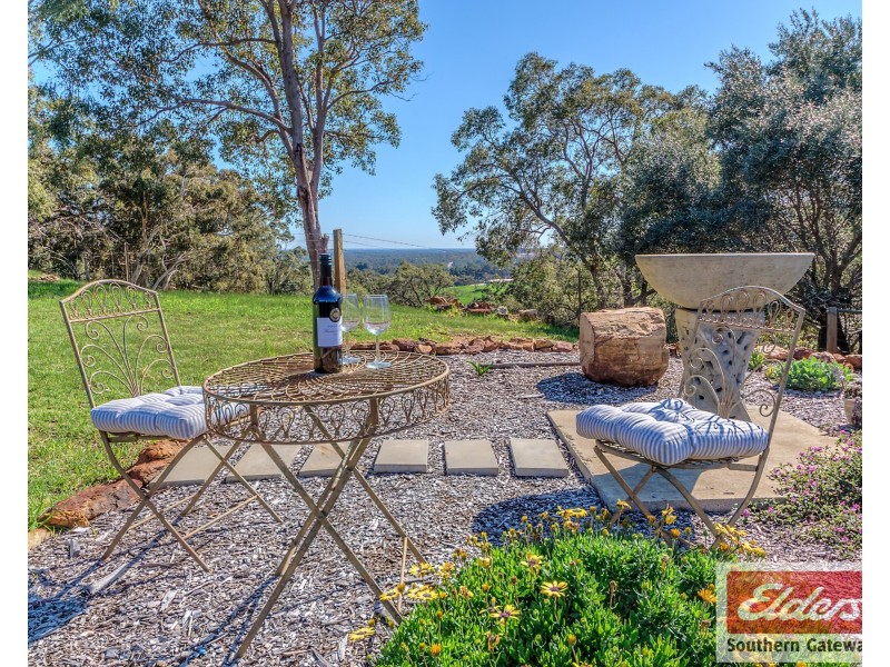 40 Pruden Road, Whitby WA 6123