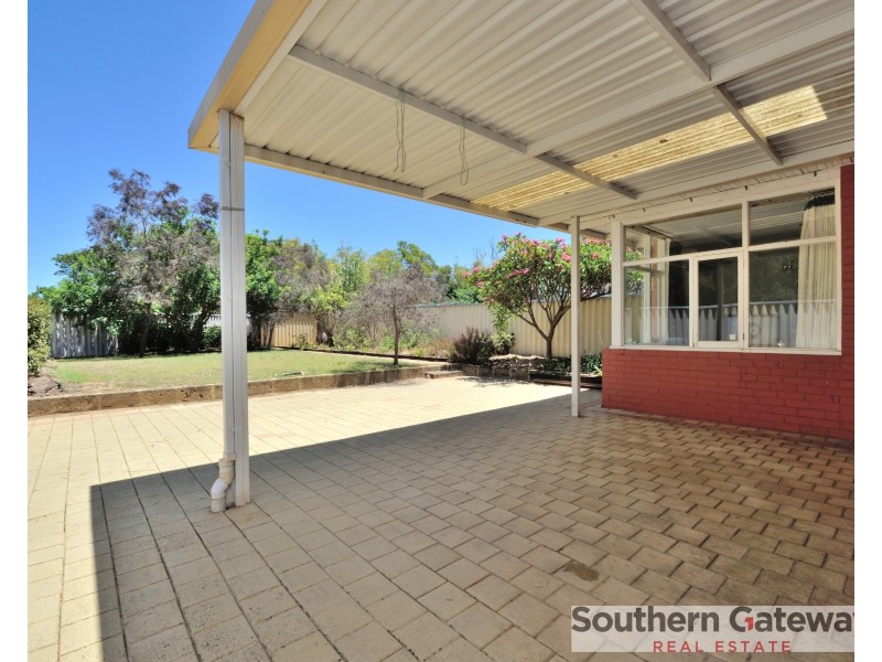 10 Maydwell Way, Calista WA 6167