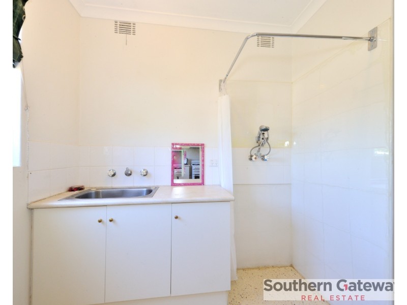 10 Maydwell Way, Calista WA 6167