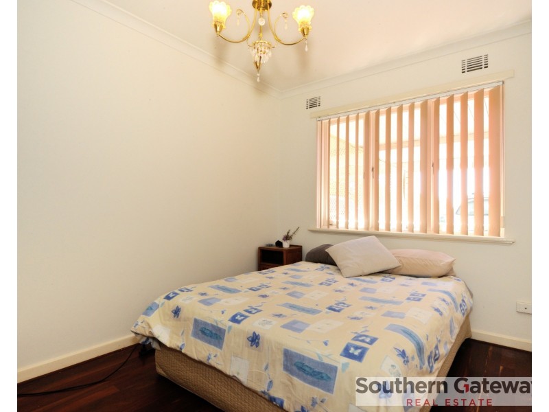 10 Maydwell Way, Calista WA 6167