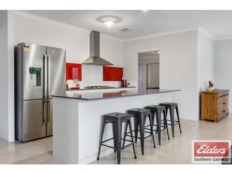 32 Dalrymple Drive, Leda WA 6170