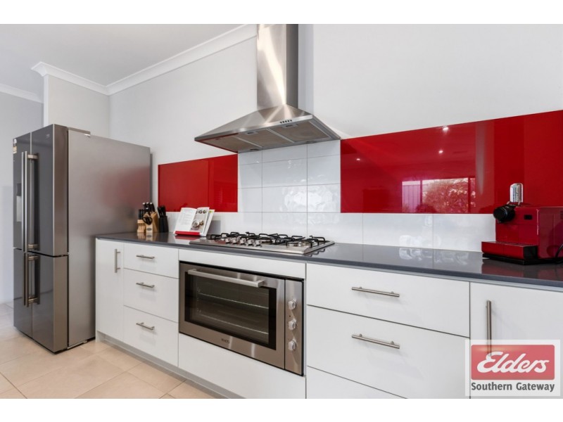 32 Dalrymple Drive, Leda WA 6170