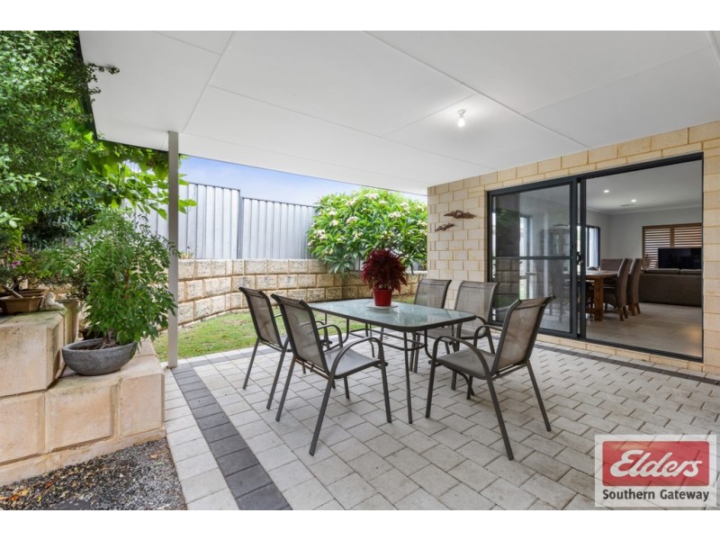 32 Dalrymple Drive, Leda WA 6170