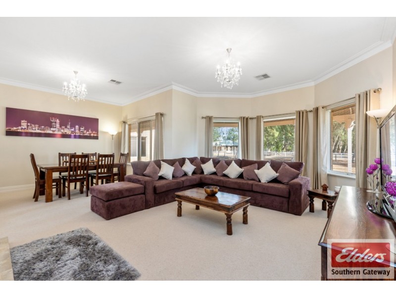 10 Beacham Road, Serpentine WA 6125