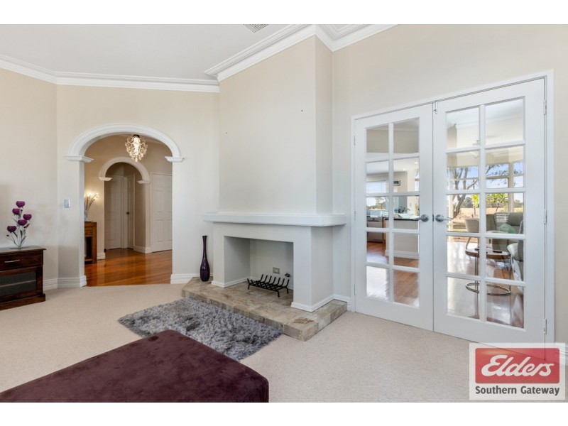 10 Beacham Road, Serpentine WA 6125