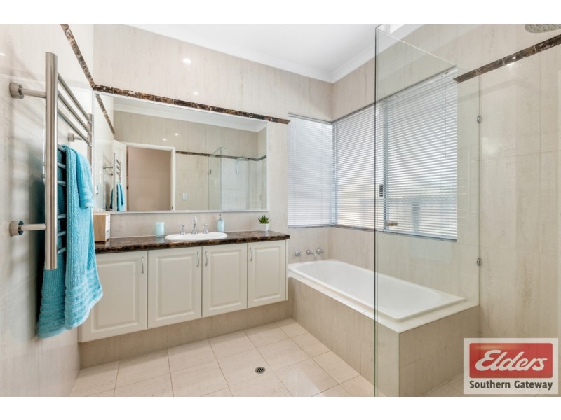 10 Beacham Road, Serpentine WA 6125