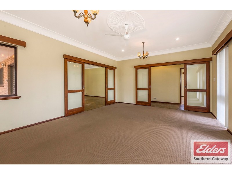 1 Leigh Street, Dudley Park WA 6210