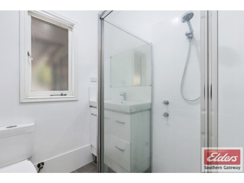 10 Clint Way, Calista WA 6167