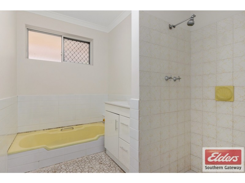 41 Littlemore Road, Orelia WA 6167