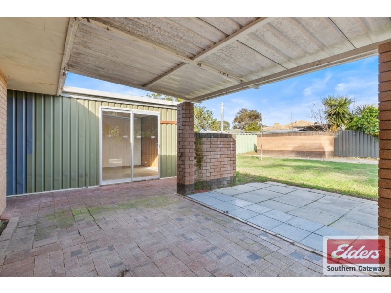 41 Littlemore Road, Orelia WA 6167