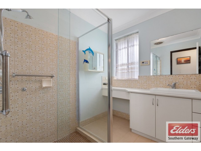 10 Willow Court, Cooloongup WA 6168