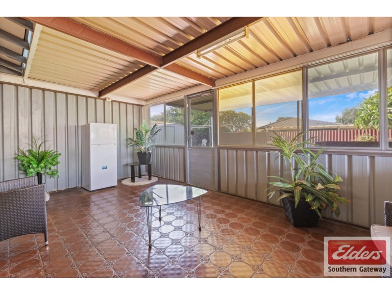 10 Willow Court, Cooloongup WA 6168