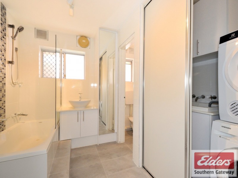 12/4 CANHAM WAY, Orelia WA 6167