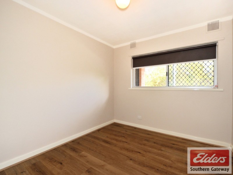 12/4 CANHAM WAY, Orelia WA 6167