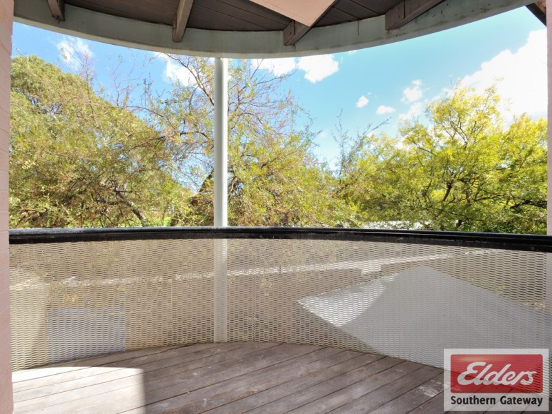 12/4 CANHAM WAY, Orelia WA 6167