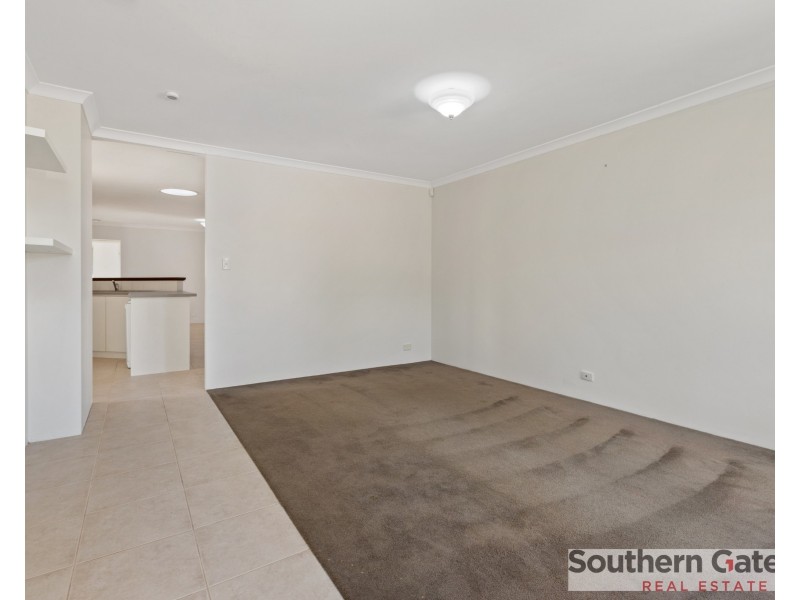 12 Gorman Place, Calista WA 6167