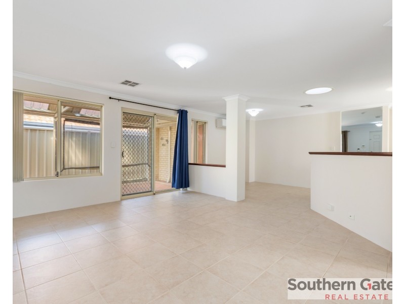 12 Gorman Place, Calista WA 6167