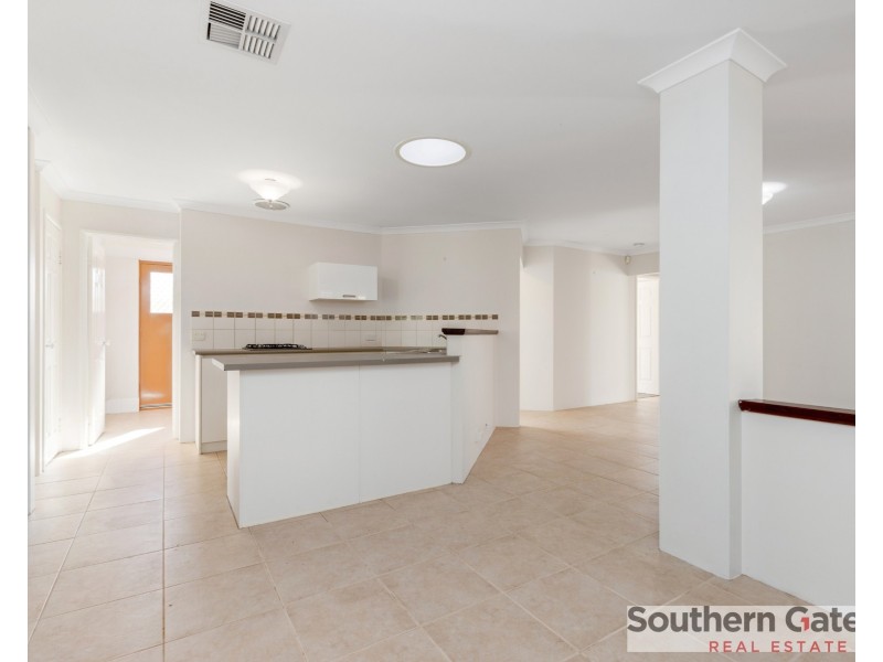 12 Gorman Place, Calista WA 6167