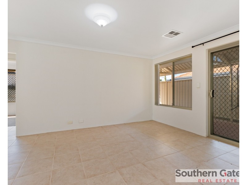 12 Gorman Place, Calista WA 6167