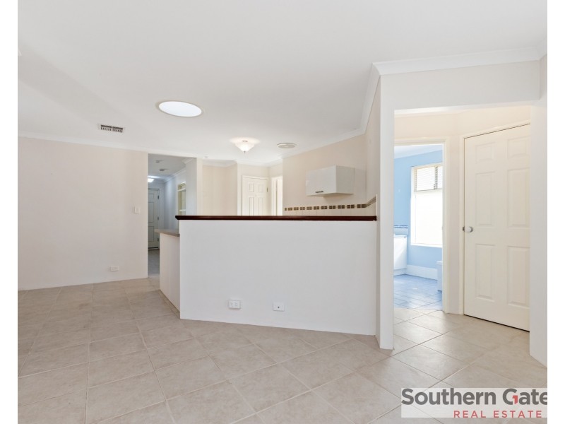 12 Gorman Place, Calista WA 6167