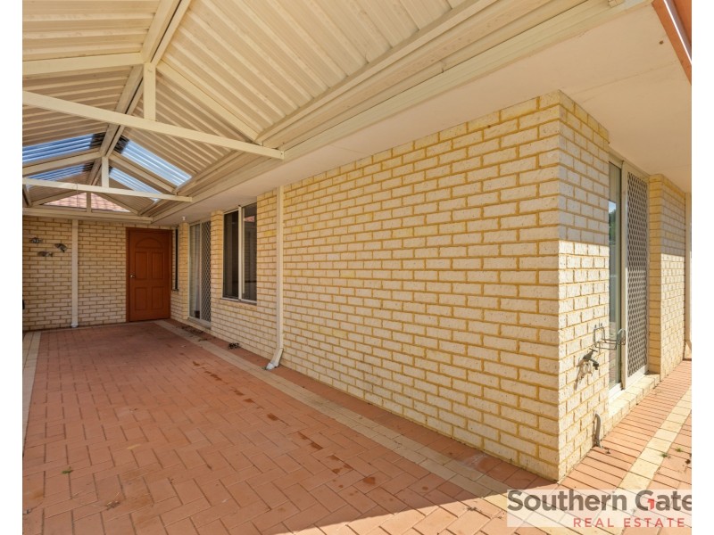 12 Gorman Place, Calista WA 6167