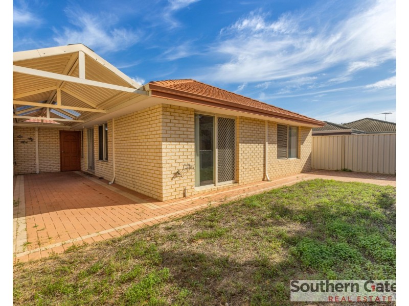 12 Gorman Place, Calista WA 6167