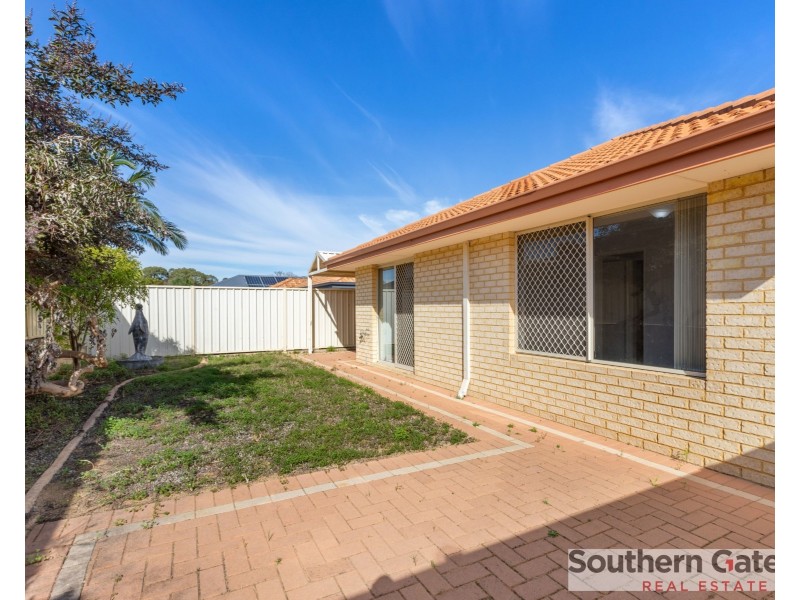 12 Gorman Place, Calista WA 6167